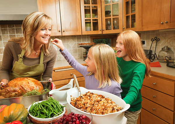 Hone Your Healthy Habits for the Holidays<br />
